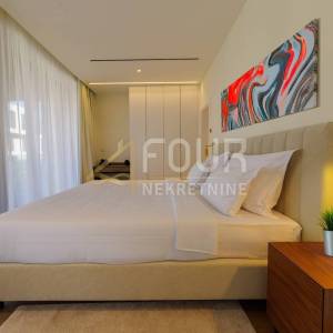 Istra, Umag - okolica, vila s bazenom - luksuzni resort!