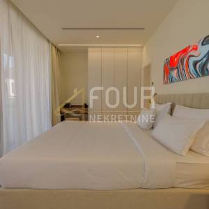 Istra, Umag - okolica, vila s bazenom - luksuzni resort!