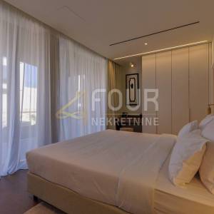 Istra, Umag - okolica, vila s bazenom - luksuzni resort!