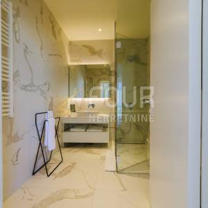 Istra, Umag - okolica, vila s bazenom - luksuzni resort!