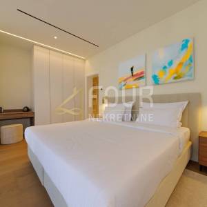 Istra, Umag - okolica, vila s bazenom - luksuzni resort!