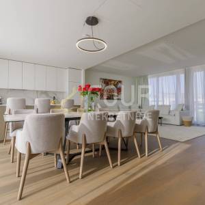 Istra, Umag - okolica, vila s bazenom - luksuzni resort!