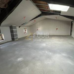 Istra, Višnjan, kamena kuća u nizu, 210m2