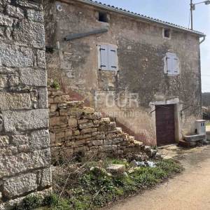 Istra, Višnjan, kamena kuća u nizu, 210m2