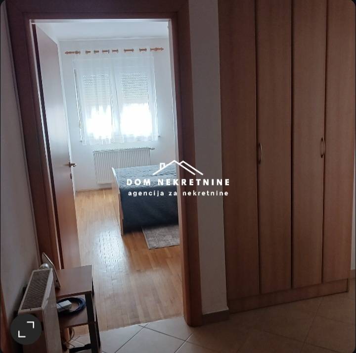 IZNAJMLJUJE SE DVOSOBNI STAN U OSIJEKU