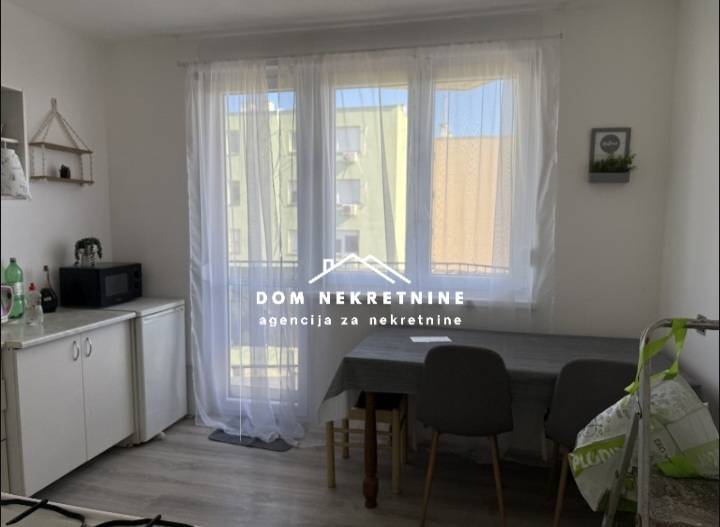 IZNAJMLJUJE SE STAN U OSIJEKU