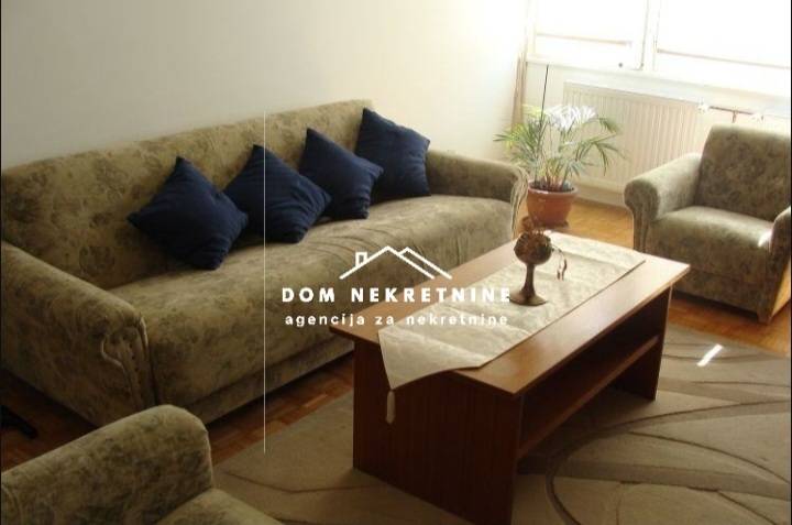 IZNAJMLJUJE SE STAN U OSIJEKU U CENTRU