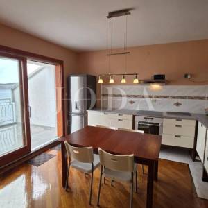 Jadranovo dvosobni stan 150m od mora