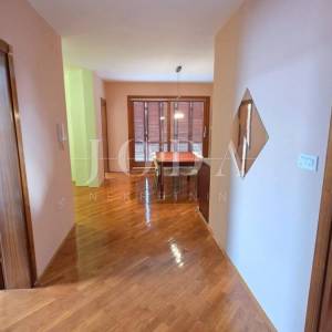 Jadranovo dvosobni stan 150m od mora