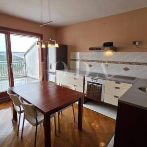 Jadranovo dvosobni stan 150m od mora