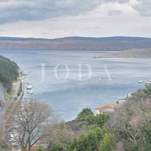 Jadranovo dvosobni stan 150m od mora