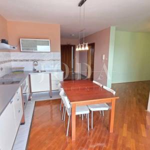 Jadranovo dvosobni stan 150m od mora