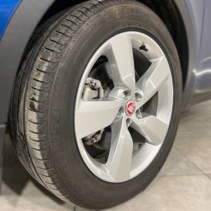 Jaguar E-Pace 2.0 SE MHEV - 3 godine jamstva