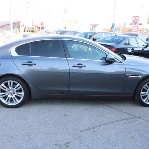 Jaguat XE 2.0D AWD AUTOMATIK