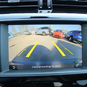 Jaguat XE 2.0D AWD AUTOMATIK