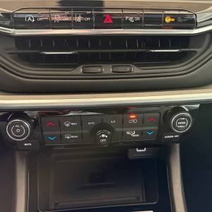 Jeep Compass 1.6 MULTIJET LIMITED - 3 godine jamstva