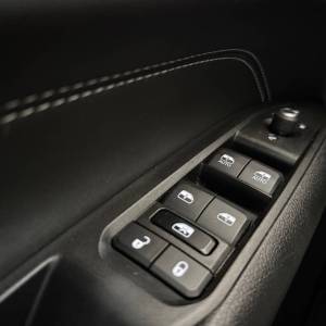 Jeep Compass 1.6 MULTIJET LIMITED - 3 godine jamstva