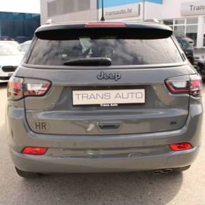 Jeep Compass T4 S AUTOMATIK *LED, NAVIGACIJA, KAMERA*