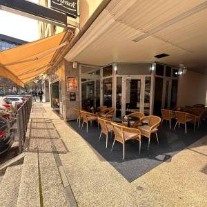 Kafić na Trnju spreman za rad - odlična mikrolokacija i terasa