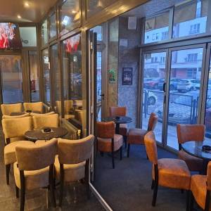 Kafić na Trnju spreman za rad - odlična mikrolokacija i terasa