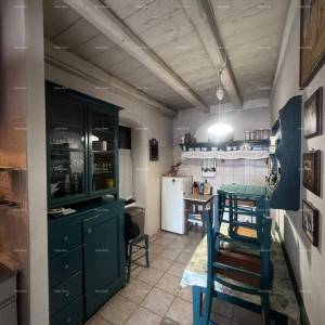 Kamena istarska kuća u Brtonigli