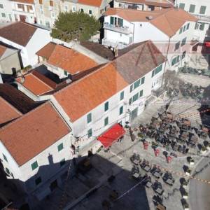 Kamena kuća Imotski - centar 173 m2 - sniženo!