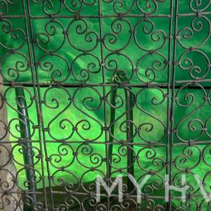 Kamena kuća s unutarnjim bazenom