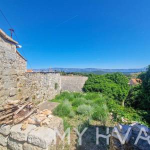 Kamena Kuća u Vrbanju sa Vrtom i Terasom