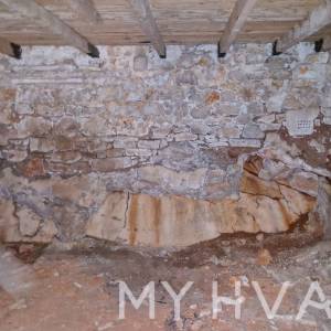 Kamena Kuća u Vrbanju sa Vrtom i Terasom