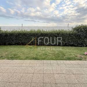 Kastav, Rešetari, 99.77m2, etaža, 3s+db, uređena okućnica