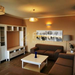 Kastav, Rešetari, 99.77m2, etaža, 3s+db, uređena okućnica