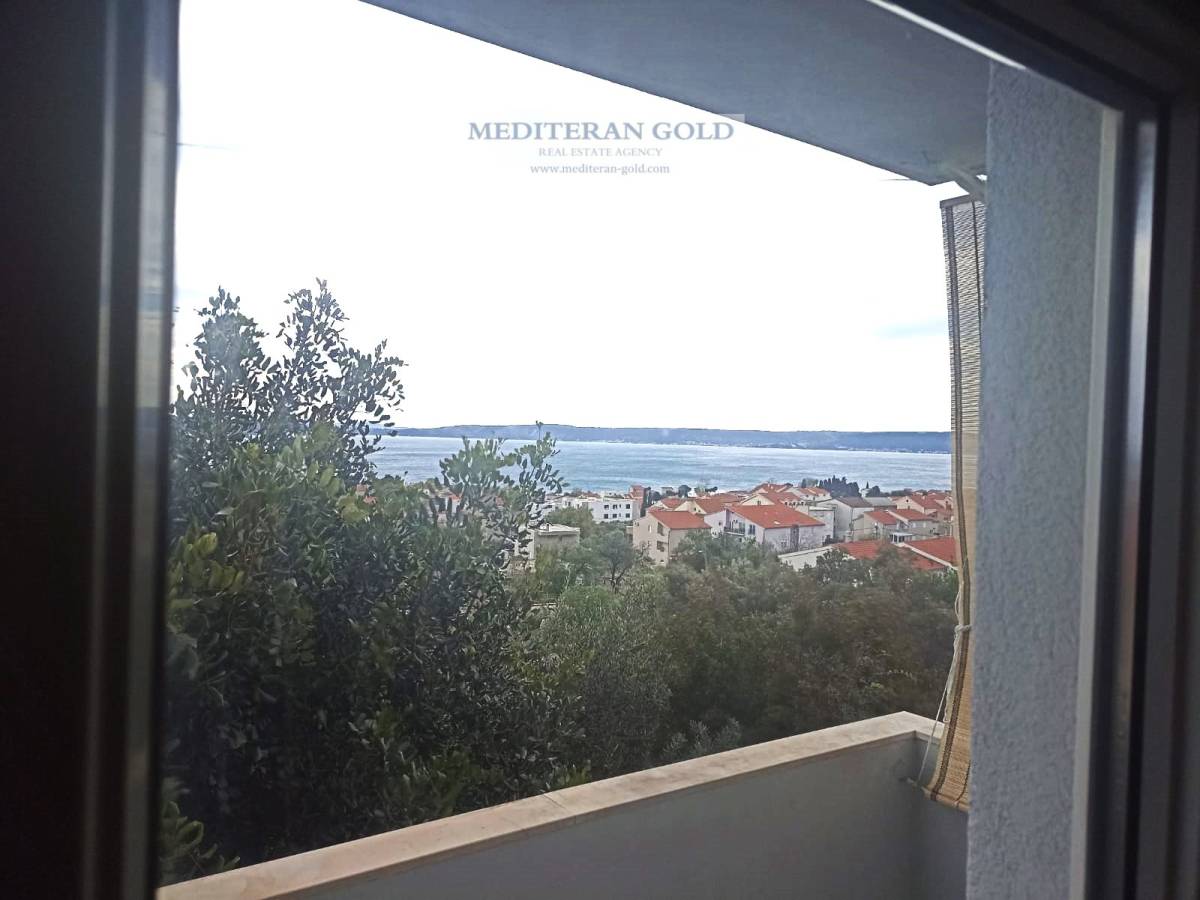 Kaštel Gomilica, dvosoban stan