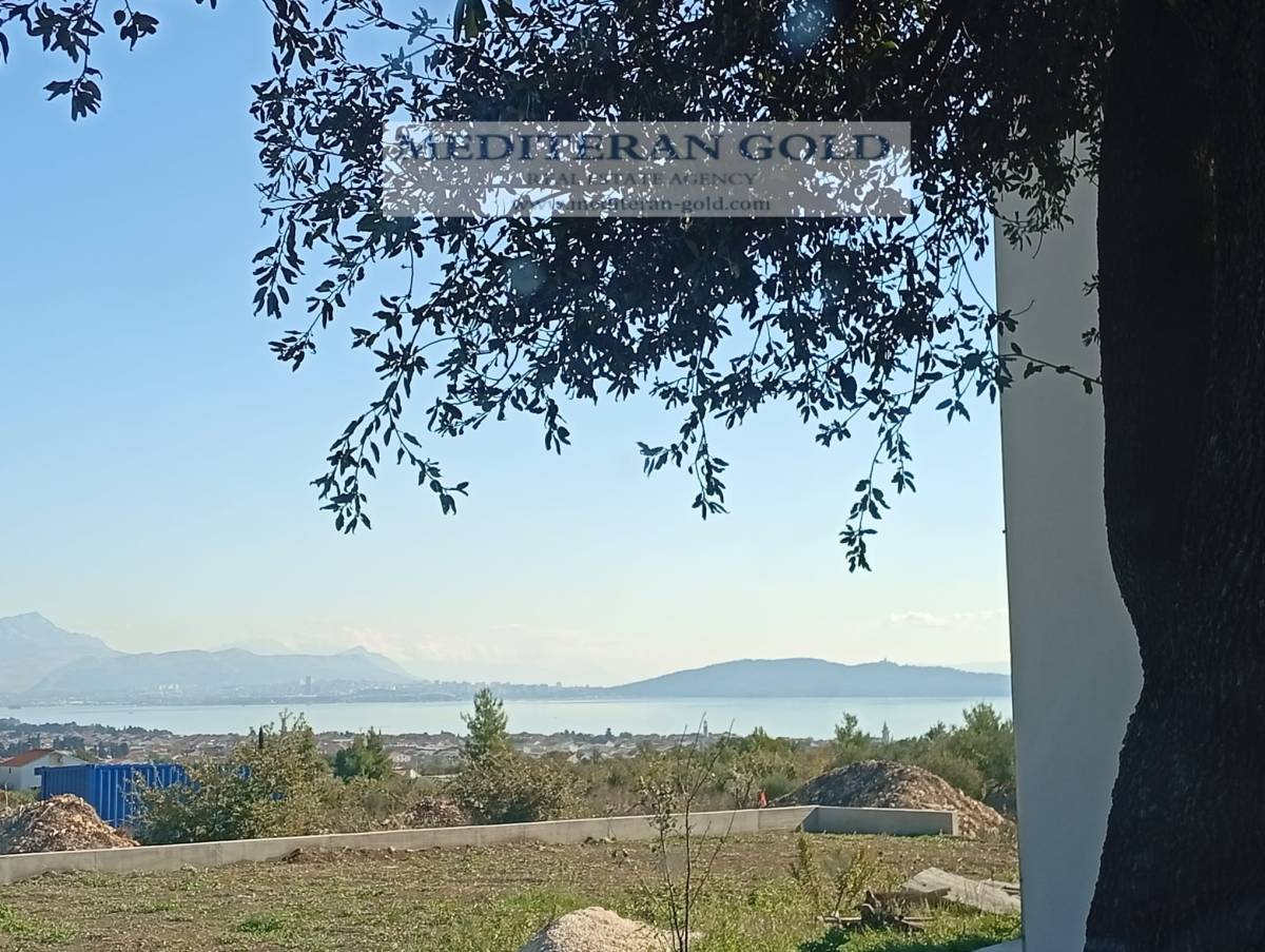 Kaštel Novi, u prodaji moderna novogradnja vrhunske kvalitete i opreme