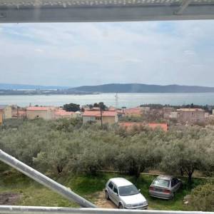 Kaštel Sućurac – 2-soban stan, garažno mjesto, otvoren pogled na more