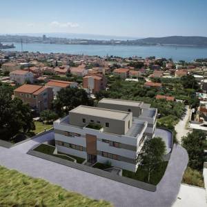 Kaštel Sućurac – 2-soban stan, garažno mjesto, otvoren pogled na more