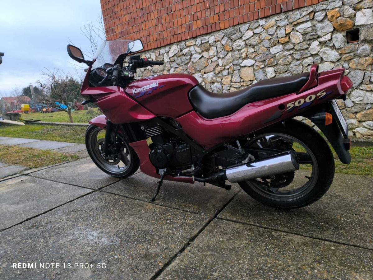 Kawasaki GPZ 500S