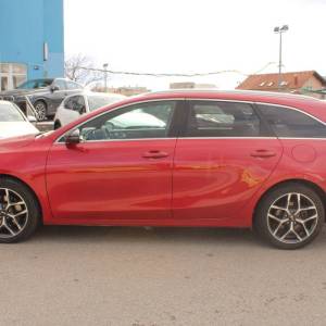 Kia Ceed Sportswagon 1.6 CRDi GT Line *LED, NAVIGACIJA, KMAERA*