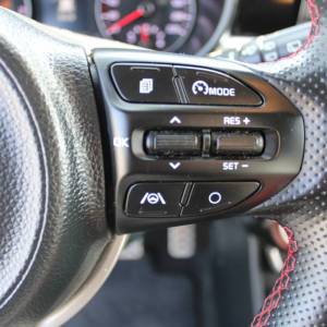 Kia Picanto 1.0 GT Line *NAVIGACIJA, KAMERA*