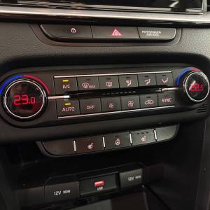 Kia XCeed 1.5 T-GDI  - 3 godine jamstva