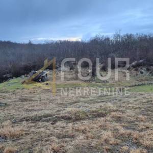 Klana - Breza, zemljište 1.540m2