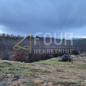 Klana - Breza, zemljište 1.540m2