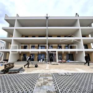 Komforan stan s pogledom na more i vrtom – Okrug Gornji/Čiovo
