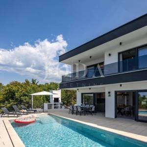 Kostrena -  dvojna kuća s bazenom i pogledom na more