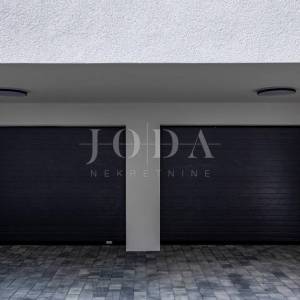 Kostrena -  dvojna kuća s bazenom i pogledom na more