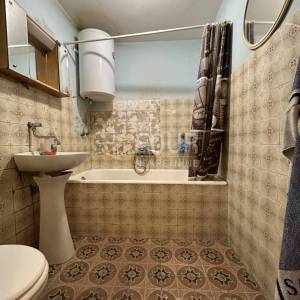 Kostrena, dvojna kuća - starina, 115m2