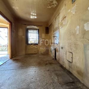 Kostrena, dvojna kuća - starina, 115m2