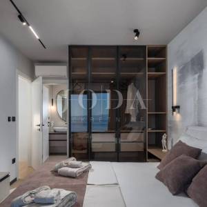 Kostrena - Ekskluzivna samostojeća vila s unutarnjim i vanjskim bazenom