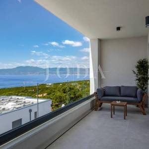 Kostrena - Ekskluzivna samostojeća vila s unutarnjim i vanjskim bazenom