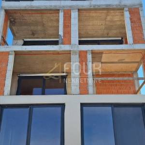 Kostrena, kvalitetna novogradnja, 140.90m2, 3s+db, terasa