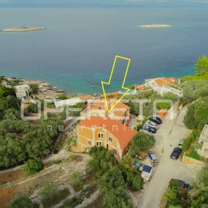 Kuća 50 m do mora - Investicijska prilika na Korčuli